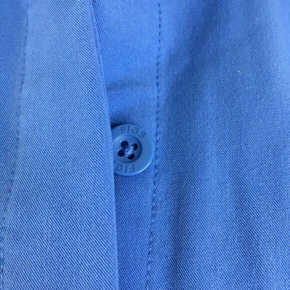 FIGS Blue Zip Pockets Short Sleeve Hidden Logo Button Scrubs Shirt Top - Picture 9 of 12
